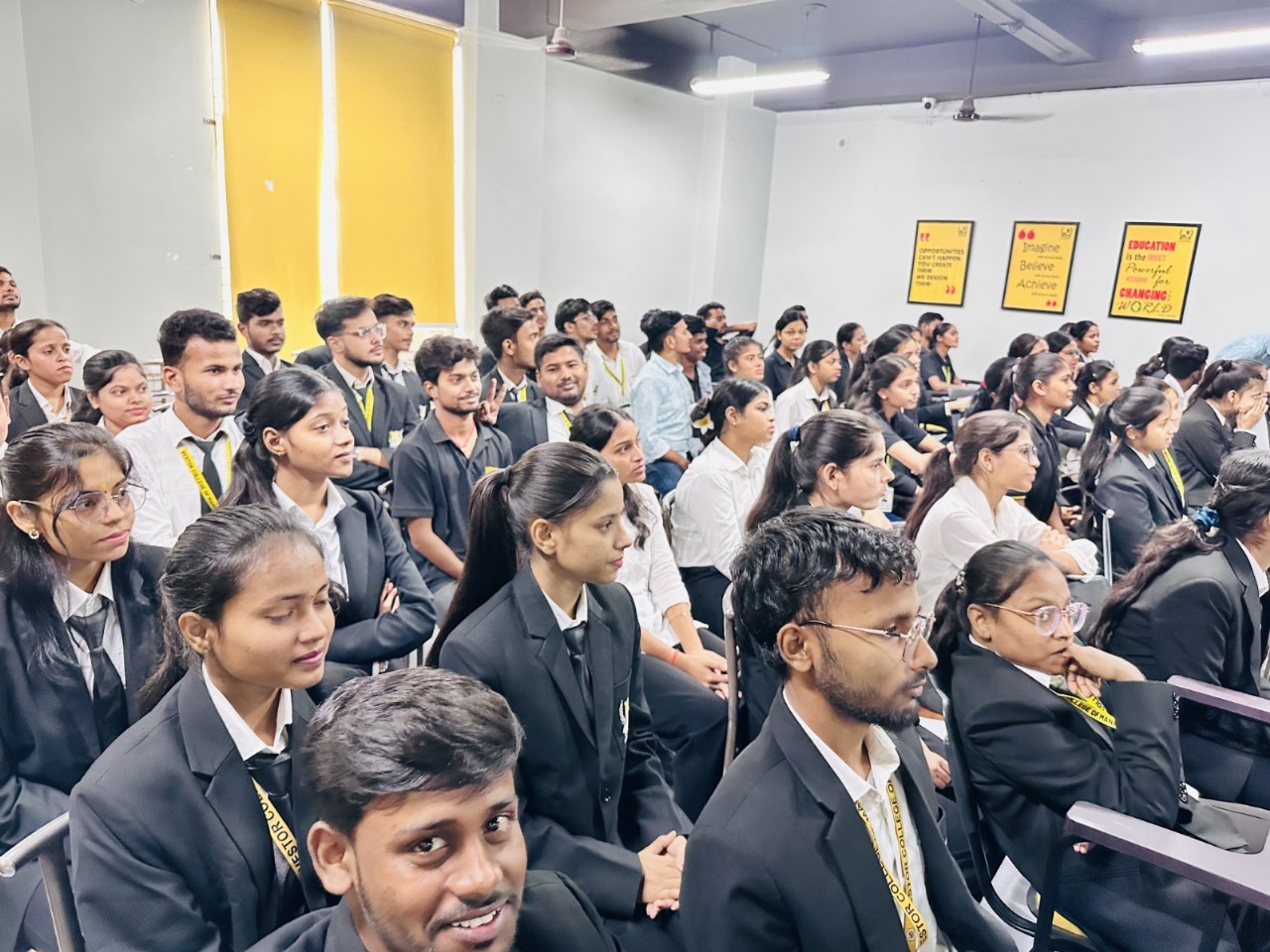 Why BBA + Digital Marketing Is the Most Demanded Course in 2025